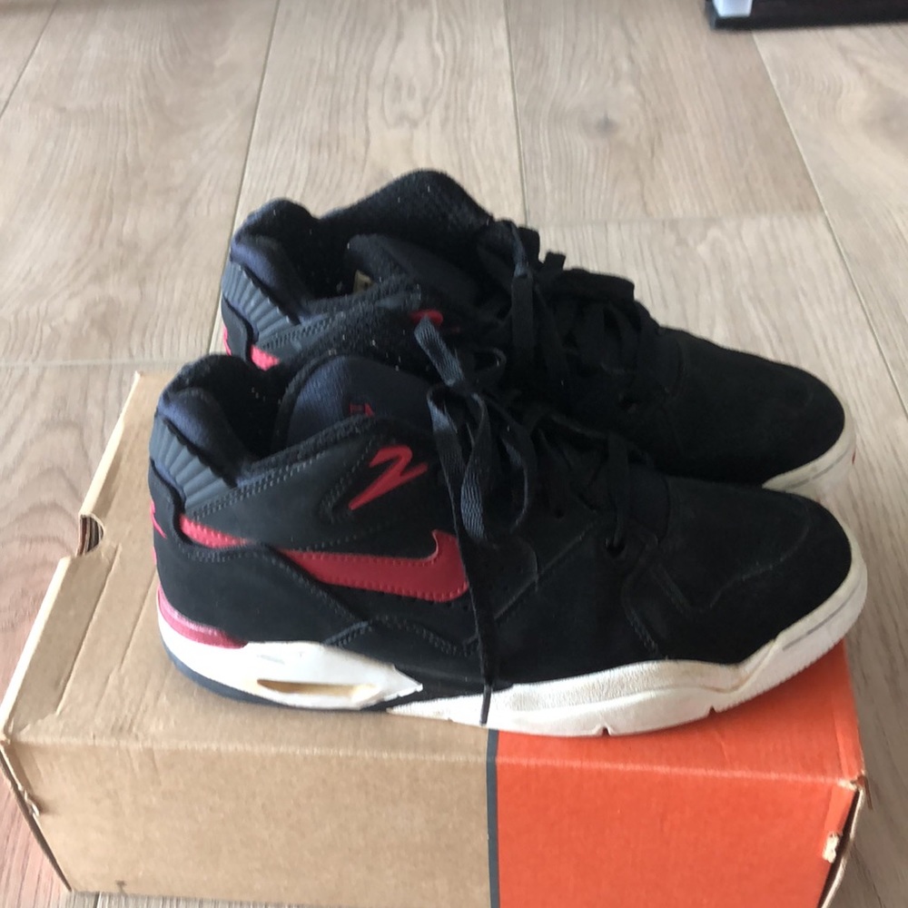 Nike Airbound high top men’s sneakers size 9 - Picture 2 of 5